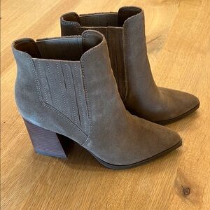 Marc Fisher Tan Suede Ankle Booties Size 8.5